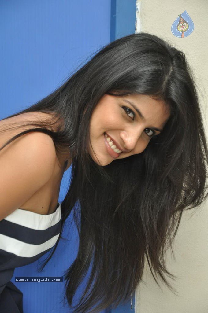 Shweta Pandit Hot Stills - 19 / 88 photos