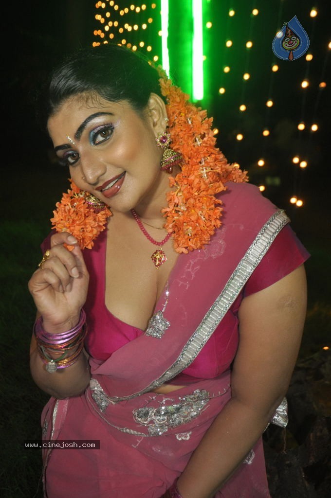 Siruvani Tamil Movie Shooting Spot - 35 / 42 photos