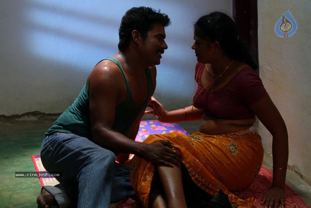 Sowdharya Tamil Movie Hot Stills, sowdharya tamil movie,sowdharya tamil mov...