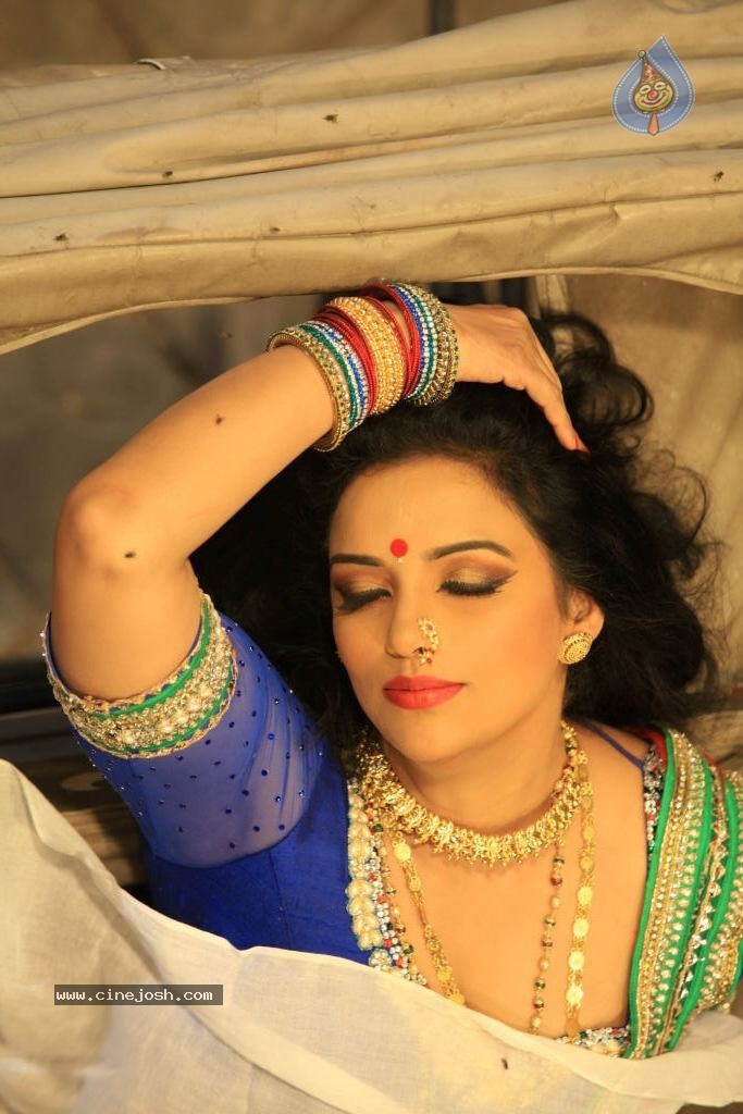 Srilakshmi Kiran Productions Movie Hot Stills - 5 / 25 photos