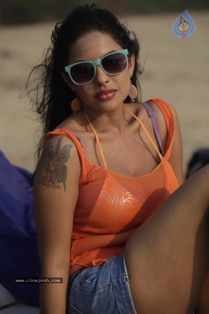 Srilekha Spicy Photos - 44 / 78 photos