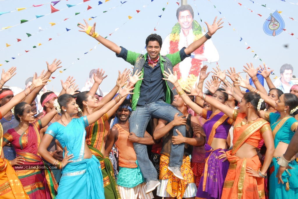Sudigadu Movie Hot Stills - 33 / 38 photos