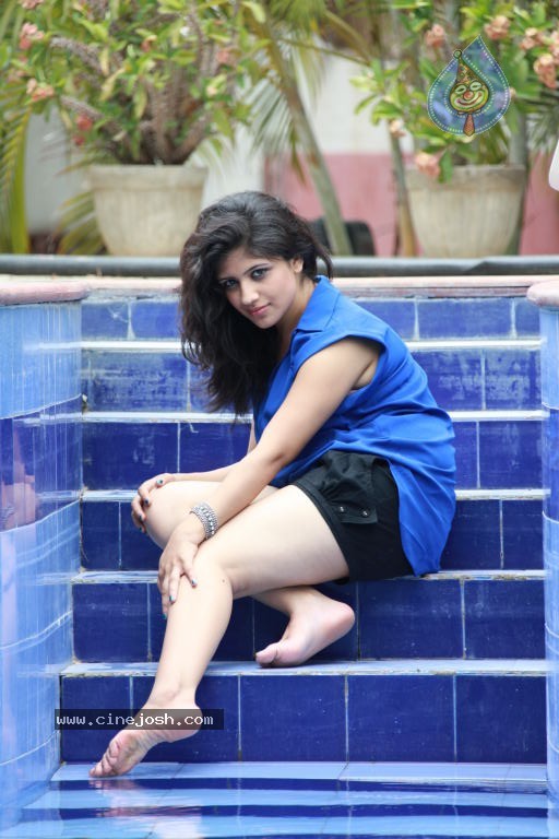 Supriya New Hot Photos - 37 / 81 photos