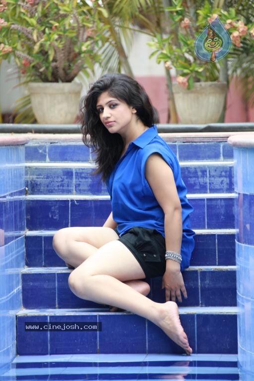 Supriya New Hot Photos - 40 / 81 photos
