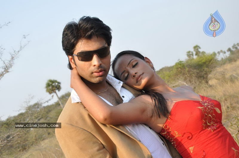 Susi Appadithan Tamil Movie Spicy Stills - 64 / 102 photos