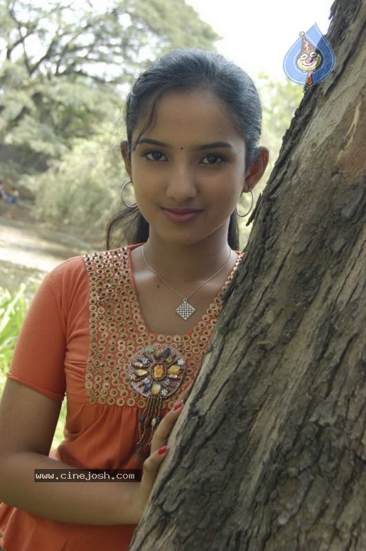 Susi Appadithan Tamil Movie Spicy Stills - 68 / 102 photos