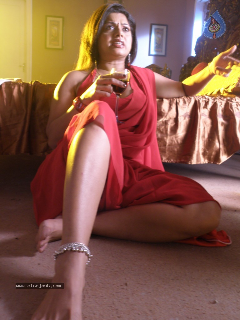Swathi Varma 3 - 6 / 42 photos