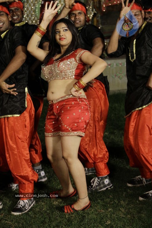 Swethabasu Prasad Spicy Gallery - 41 / 185 photos