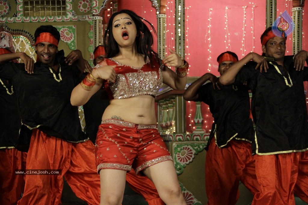 Swethabasu Prasad Spicy Gallery - 44 / 185 photos