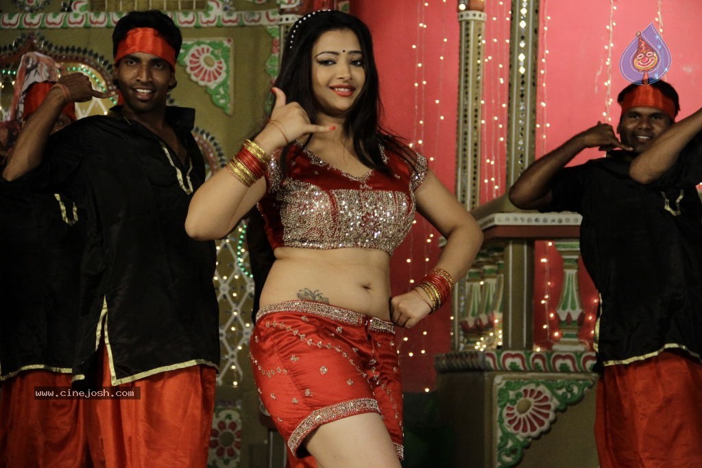 Swethabasu Prasad Spicy Gallery - 47 / 185 photos