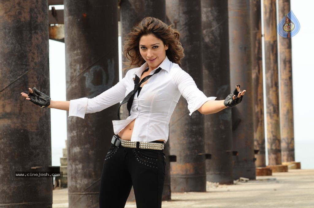 Tamanna Hot Stills in Rebel - 8 / 28 photos
