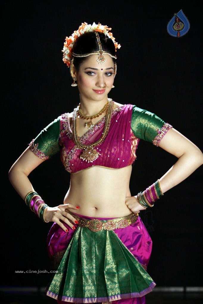 Tamanna New Hot Gallery - 106 / 140 photos