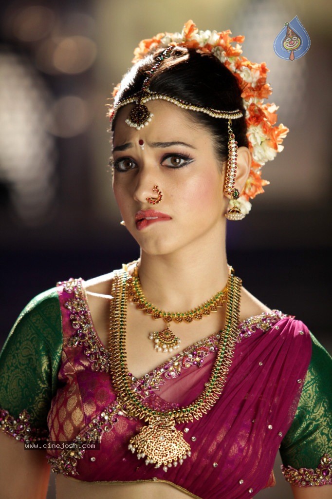 Tamanna New Hot Gallery - 119 / 140 photos