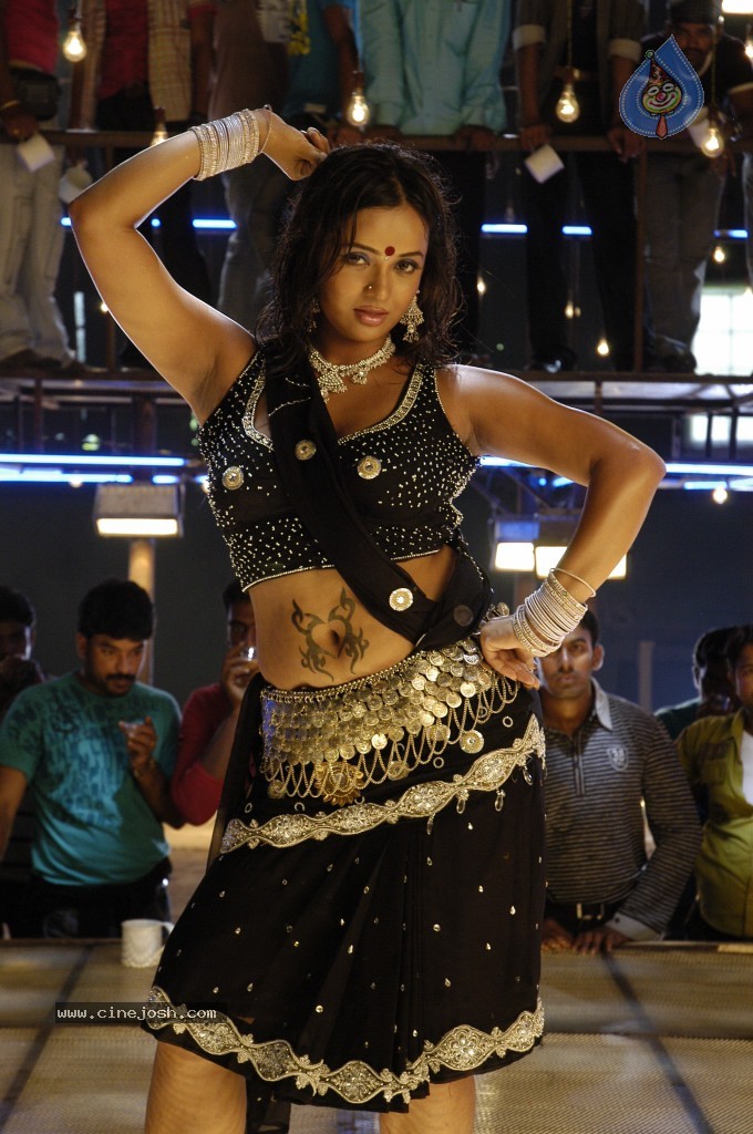 Tanu Roy Hot Gallery - 28 / 90 photos