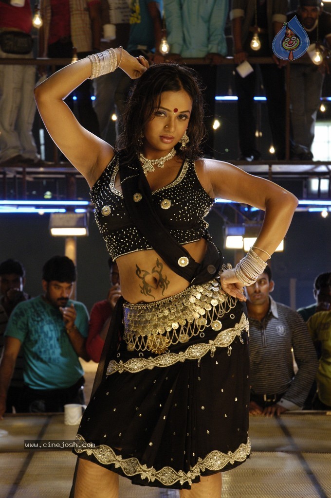 Tanu Roy Hot Gallery - 48 / 90 photos