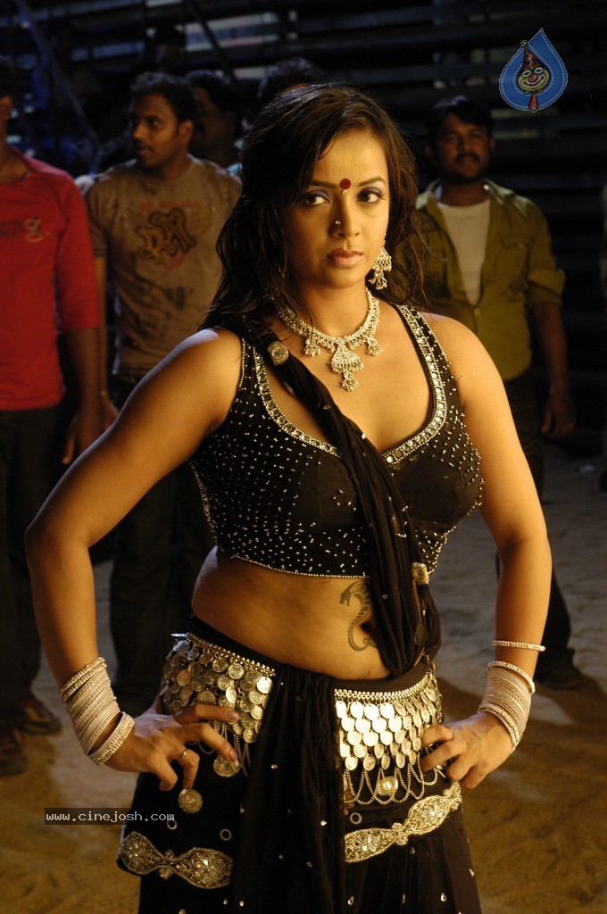 Tanu Roy Hot Gallery - 66 / 90 photos