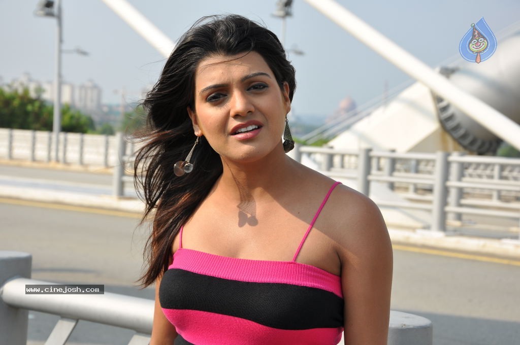 Tashu Kaushik Spicy Stills - 9 / 70 photos