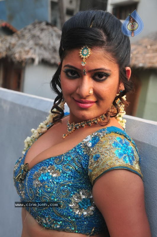 Taslima Sheik Spicy Gallery Photo 23 Of 57