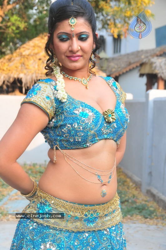 Taslima Sheik Spicy Gallery  - 44 / 57 photos