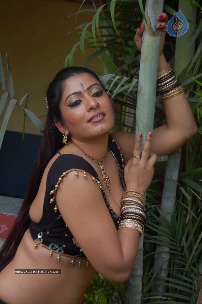 Taslima Sheik Spicy Stills - 58 / 97 photos