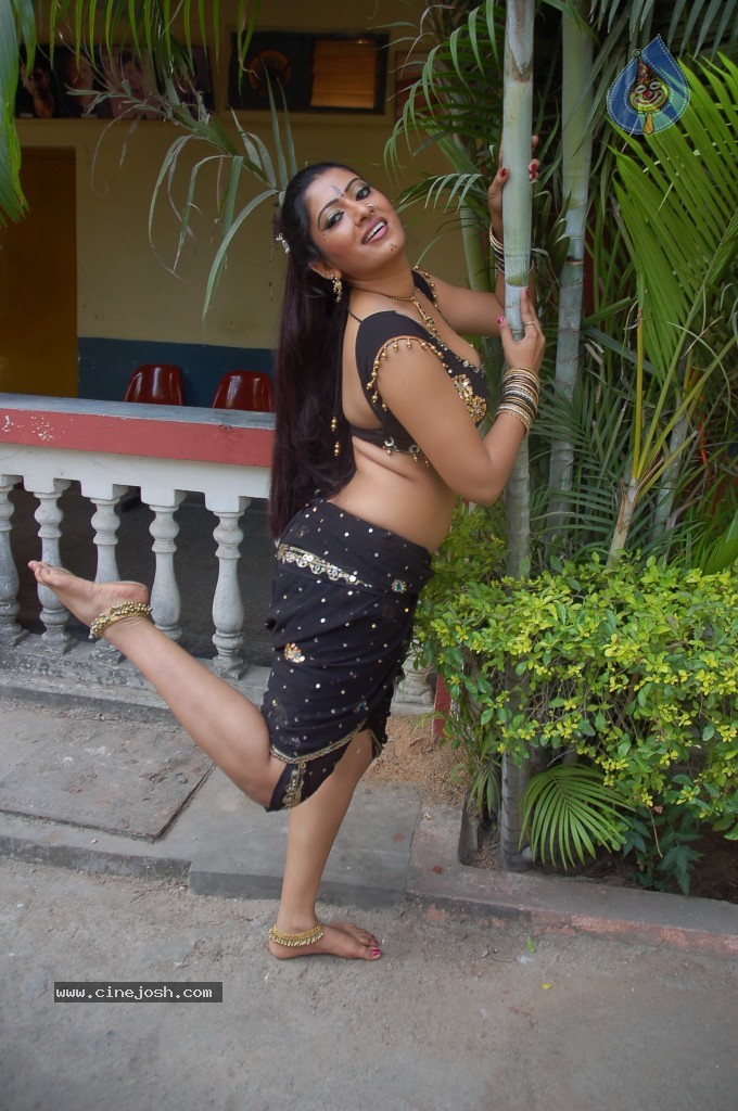 Taslima Sheik Spicy Stills - 91 / 97 photos