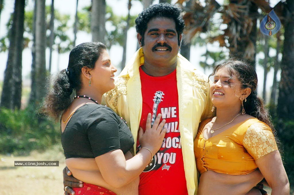 Thenmozhi Thanjavur Movie Hot Stills - 41 / 52 photos