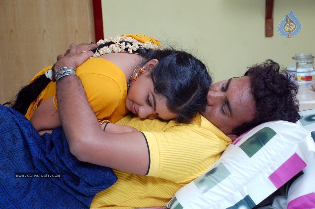 Thenmozhi Thanjavur Movie Hot Stills - 47 / 52 photos