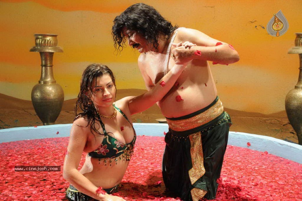 Tippaji Circle Item Song Shooting Stills - 1 / 12 photos