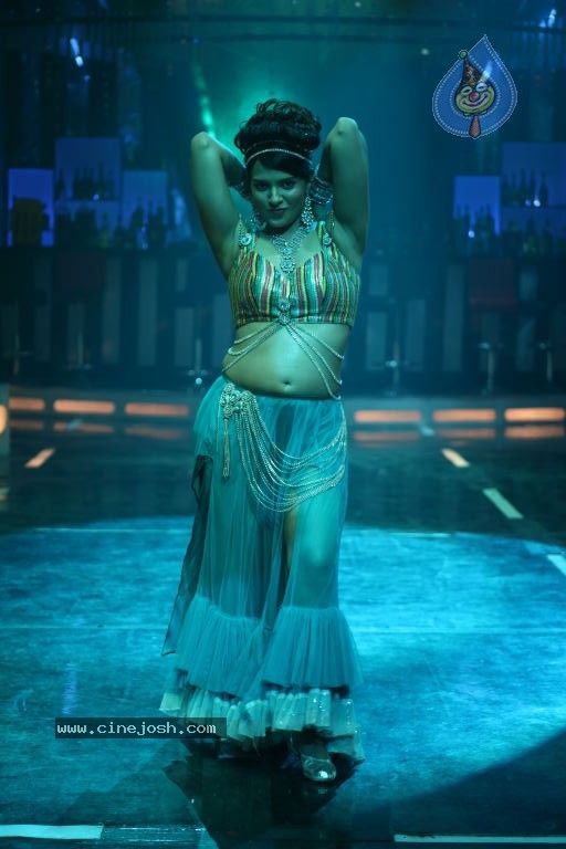 Veedinthe Movie Spicy Song Stills - 39 / 83 photos
