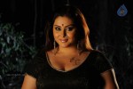 Bhaja Bhajantrilu Movie Hot Stills - 14 of 103