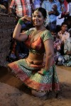 Nanbargal Kavanathirku Tamil Movie Hot Stills - 5 of 37