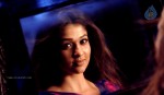 Nayanthara Hot Stills - 16 of 40