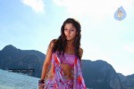 Nayanthara Spicy Stills - 6 of 15