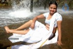 Oru Santhipil Tamil Movie Spicy Stills - 19 of 37