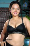 Oru Santhipil Tamil Movie Spicy Stills - 25 of 37