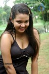 Oru Santhipil Tamil Movie Spicy Stills - 34 of 37