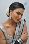 Veena Malik Hot Stills - 40 of 68