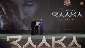 Raaka sensation:Creates Guinness Record