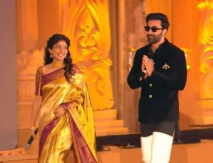 Ranbir Kapoor Spotted With Sunglasses At Ramayana Trailer Launch In Delhi