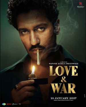 Vicky Kaushal  First Look From Love And War Gives Retro Vibe 