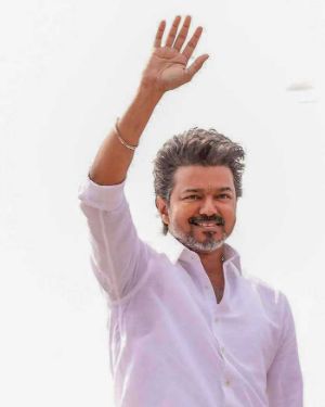 Vijay inexperience fully exposed in TN govt formation