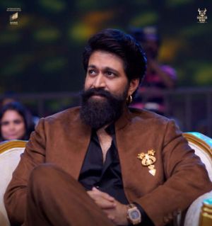 Yash Requests To Support Ramayana and Avoid Nitpicking VFX