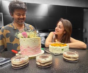 Trisha B-Day wishes to CM Vijay go viral