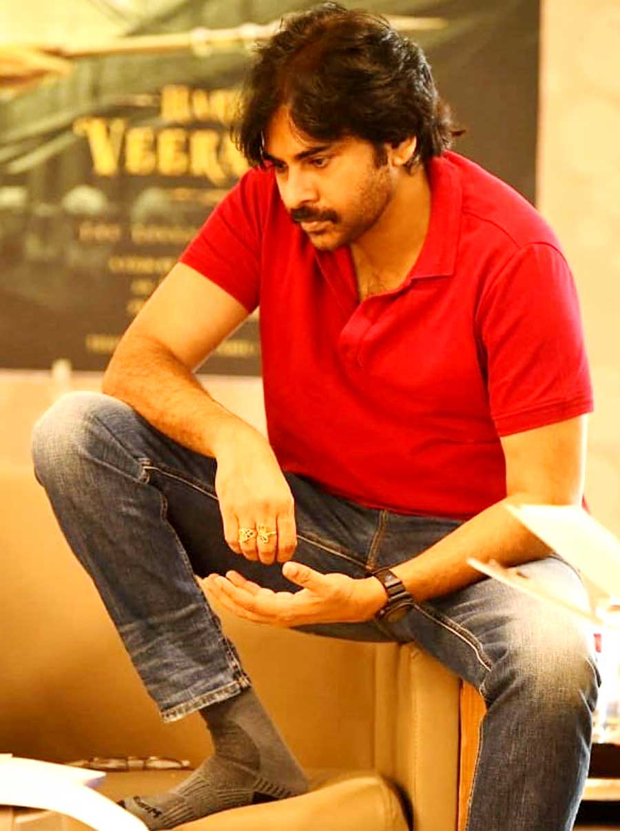 - Pawan Kalyan Latest Look -