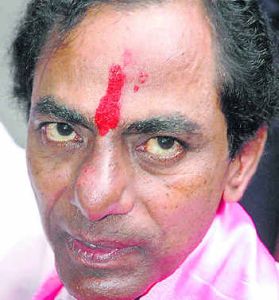 Dissenters sidelining Telangana movement: KCR