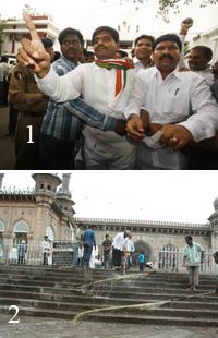 Cleaning Macca masjid on the eve of holi month of Ramzan