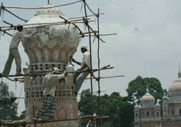 Mecca Masjid undergoing renovation