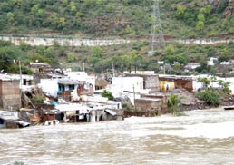 Death toll raises to 187 due to floods in ap and karnataka