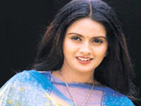 Traditional heroine opting for Nudity