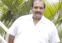 Telugu films should get equal footing: M S Raju